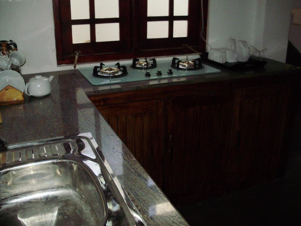הוילה קיריבת'גודה Oak Residencies חדר תמונה