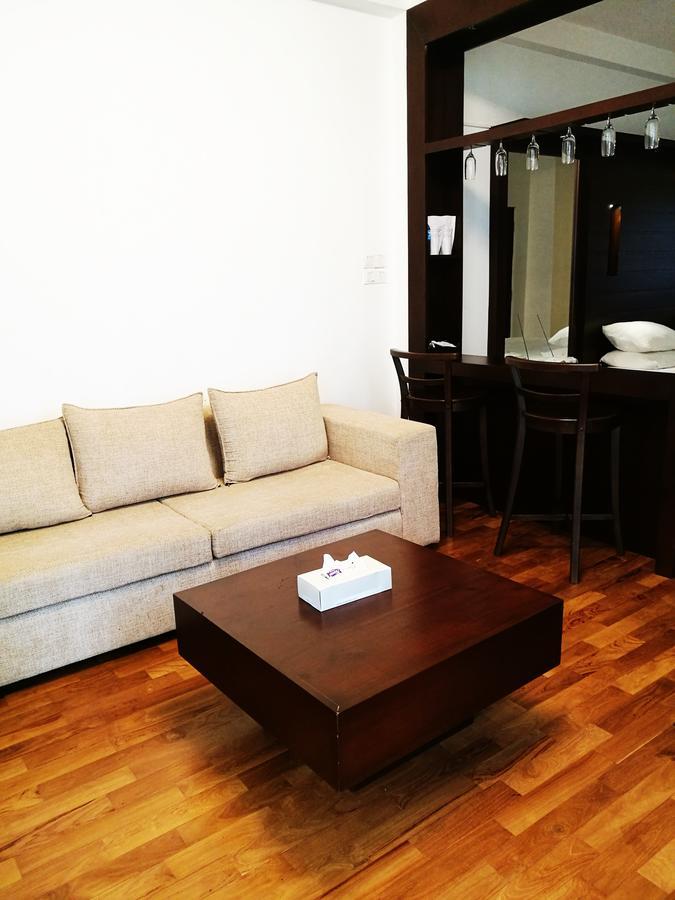 הוילה קיריבת'גודה Oak Residencies מראה חיצוני תמונה