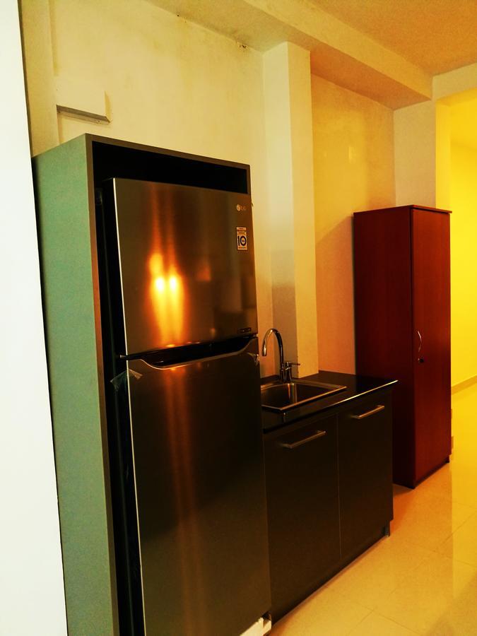 הוילה קיריבת'גודה Oak Residencies מראה חיצוני תמונה