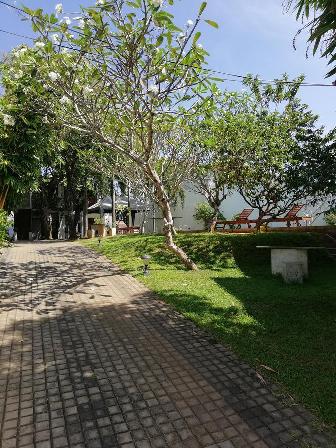 הוילה קיריבת'גודה Oak Residencies מראה חיצוני תמונה