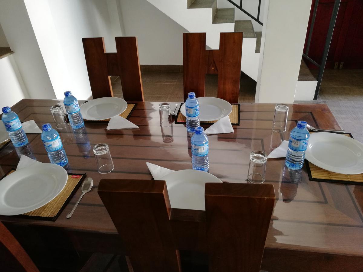 הוילה קיריבת'גודה Oak Residencies מראה חיצוני תמונה