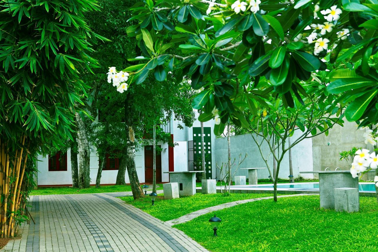 הוילה קיריבת'גודה Oak Residencies מראה חיצוני תמונה